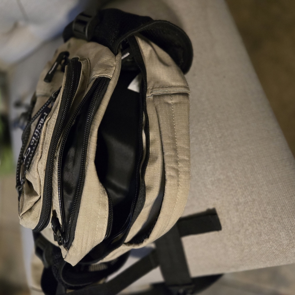 Khaki Waist Pack - Men’s Casual Fanny Pack - Picture 5 of 5